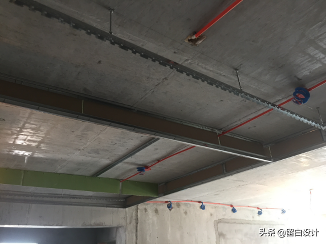 现代简约风格设计施工案例分享-荣盛家园装修效果图片_9