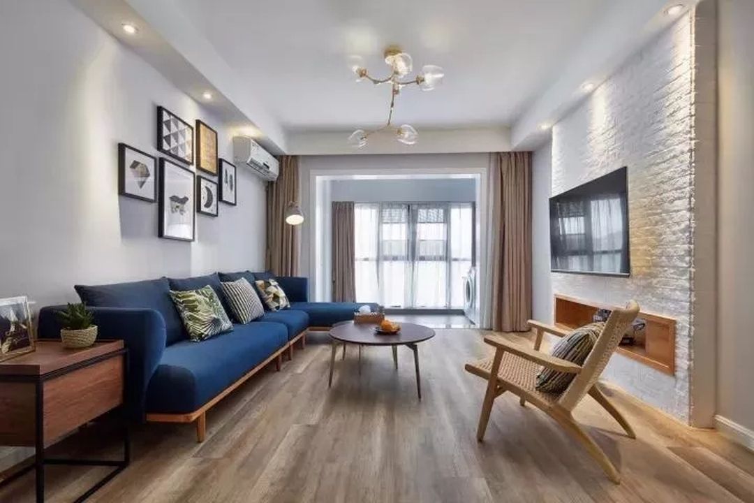 21张阳台纳入客厅设计，搭配好让客厅更加宽敞舒适装修效果图片_13