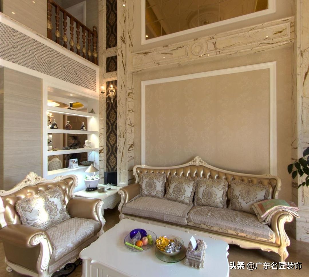 全景实拍568m²欧式奢华别墅，高端大气上档次的完美呈现装修效果图片_9