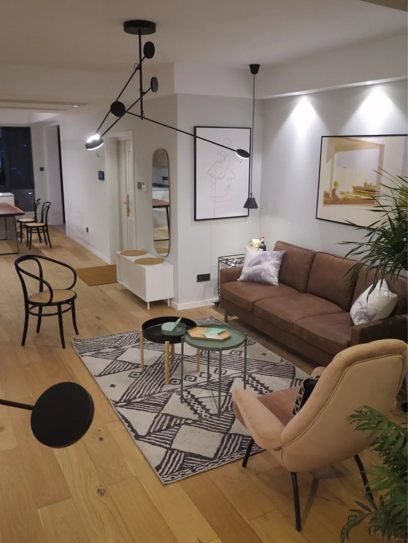 客厅摆上驼色沙发，轻松打造轻奢风装修效果图片_20