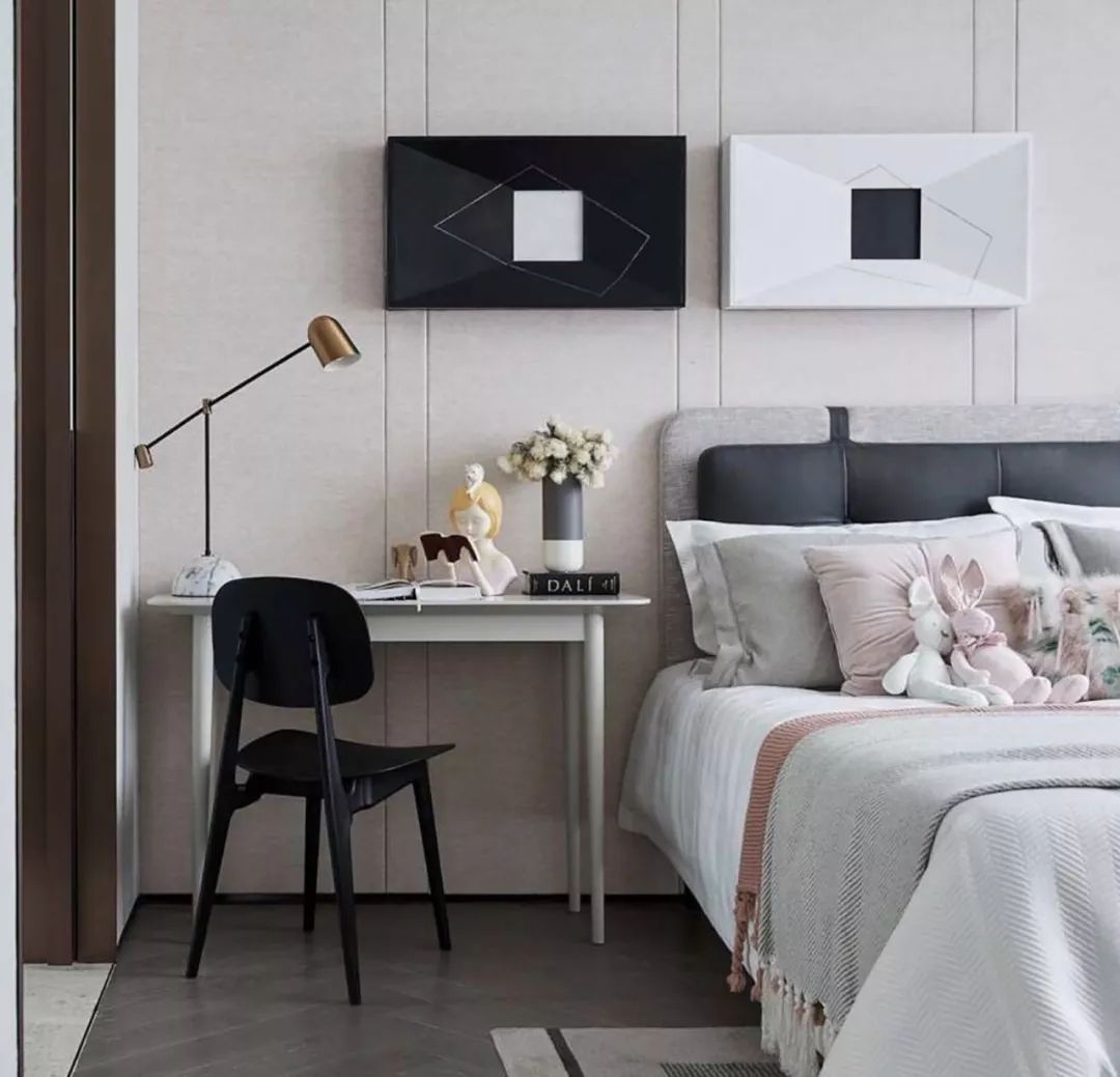 23张小户型简约书桌搭配设计，房间小可以参考装修效果图片_18
