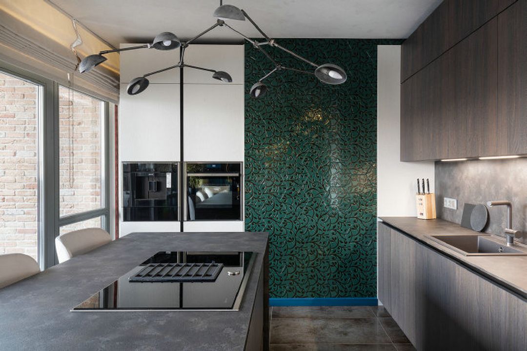 极具色彩魅力的工业风居所，个性十足的家装修效果图片_6