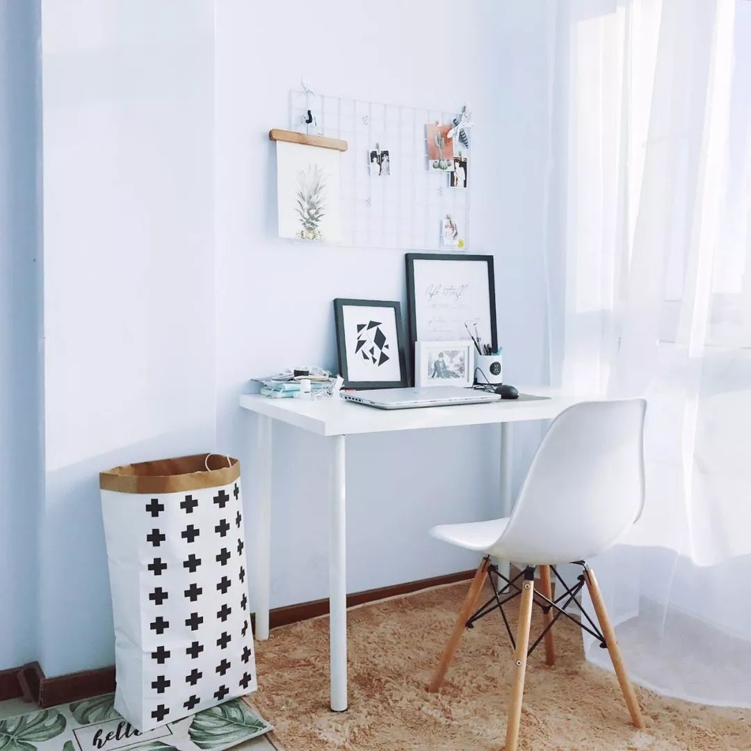 23张小户型简约书桌搭配设计，房间小可以参考装修效果图片_17