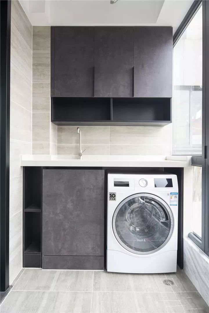 33张阳台洗衣机柜搭配，总有一款适合你家阳台装修效果图片_30