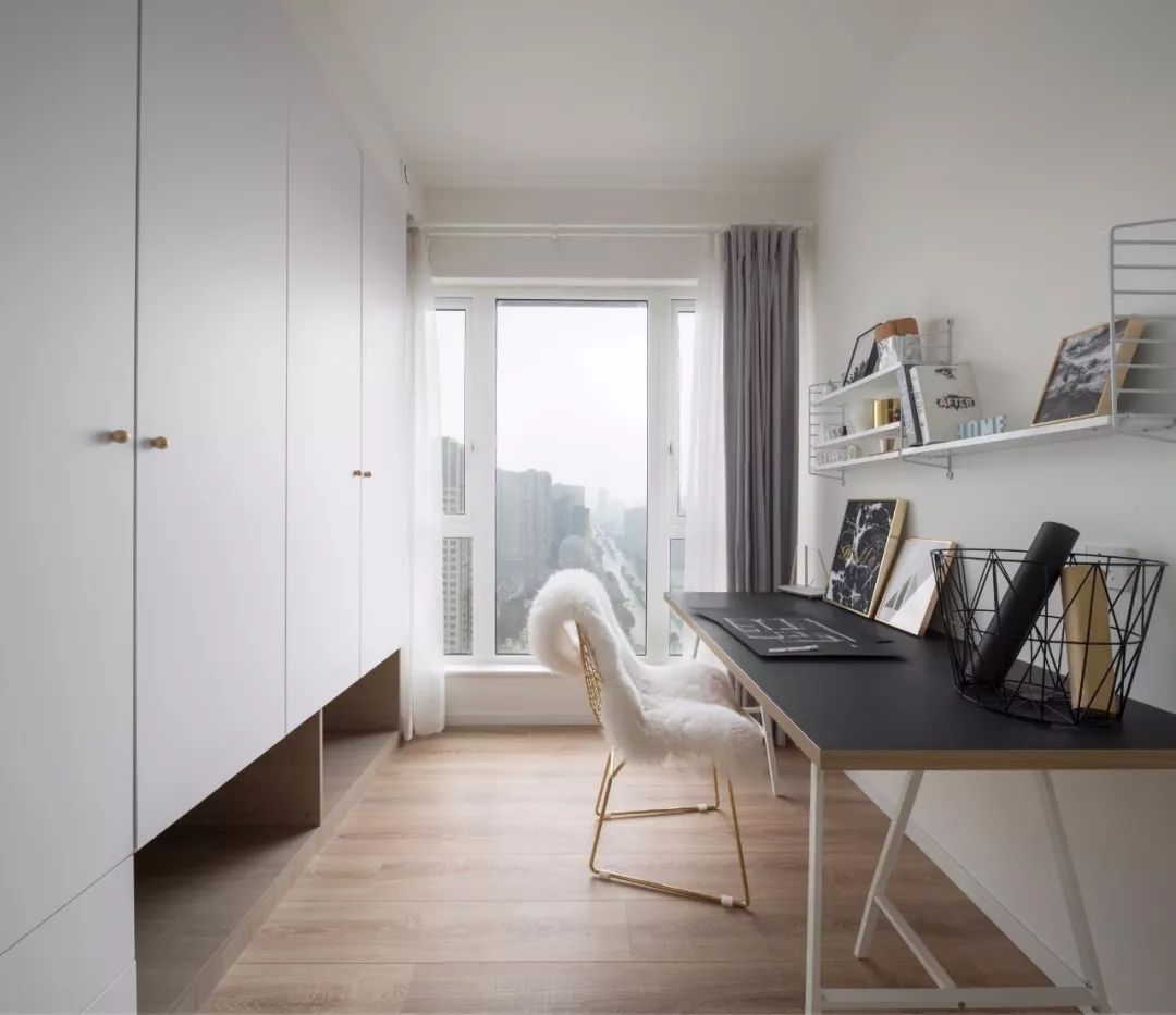 23张小户型简约书桌搭配设计，房间小可以参考装修效果图片_15