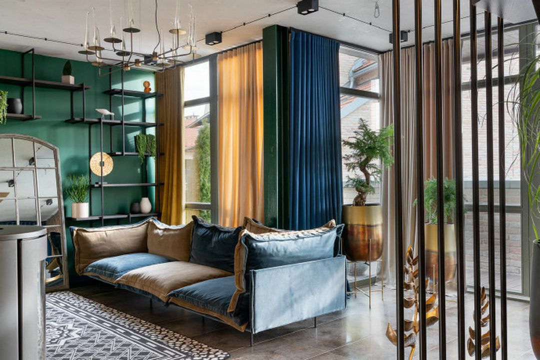 极具色彩魅力的工业风居所，个性十足的家装修效果图片_3