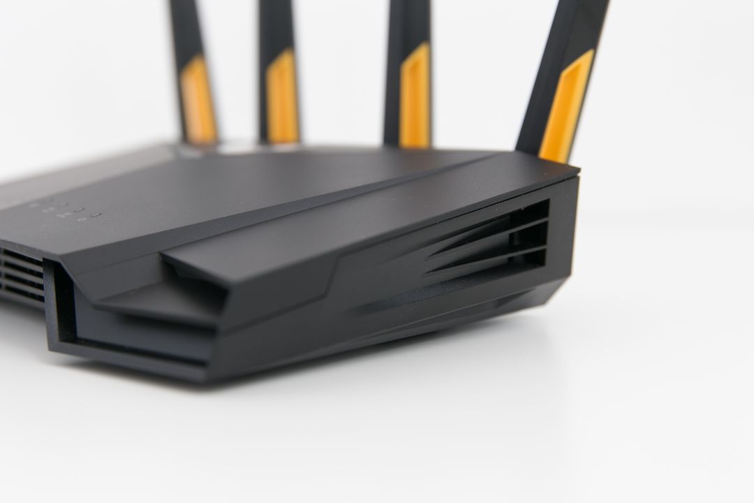 巅峰24小时，最具性价比WiFi6路由华硕TUF-AX3000推荐装修效果图片_3