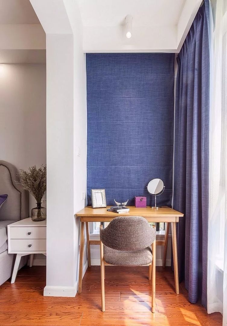 23张小户型简约书桌搭配设计，房间小可以参考装修效果图片_23