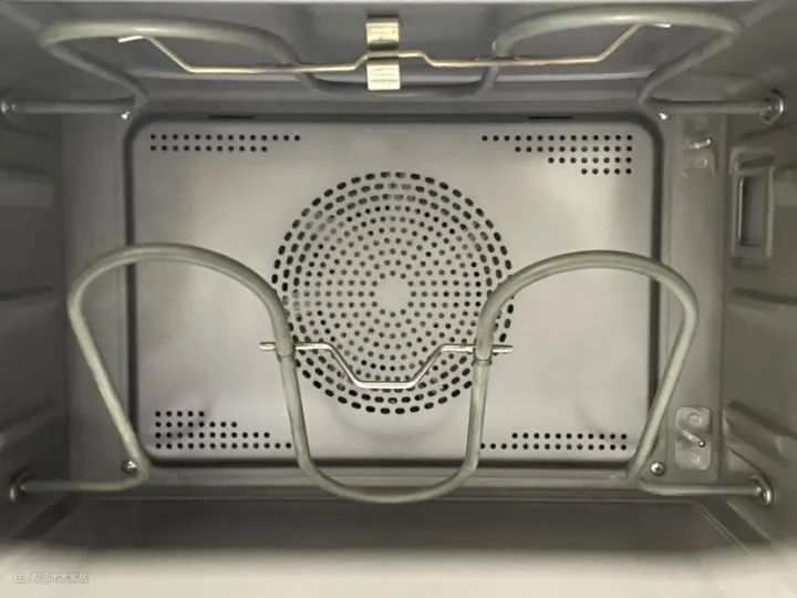 蒸烤箱一体机好还是分开买蒸箱和烤箱好？(图2)