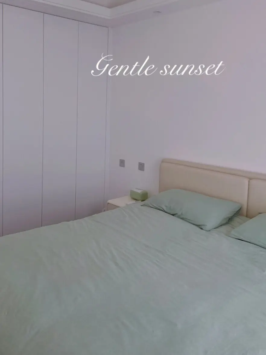 大白墙卧室也是很舒适吖图片_1