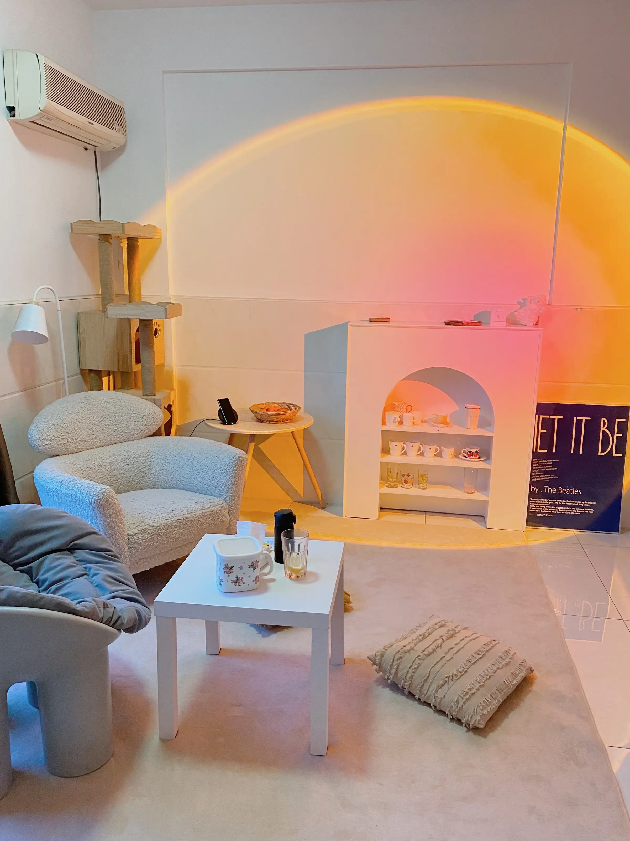 客厅一角也布置的温馨又治愈图片_0