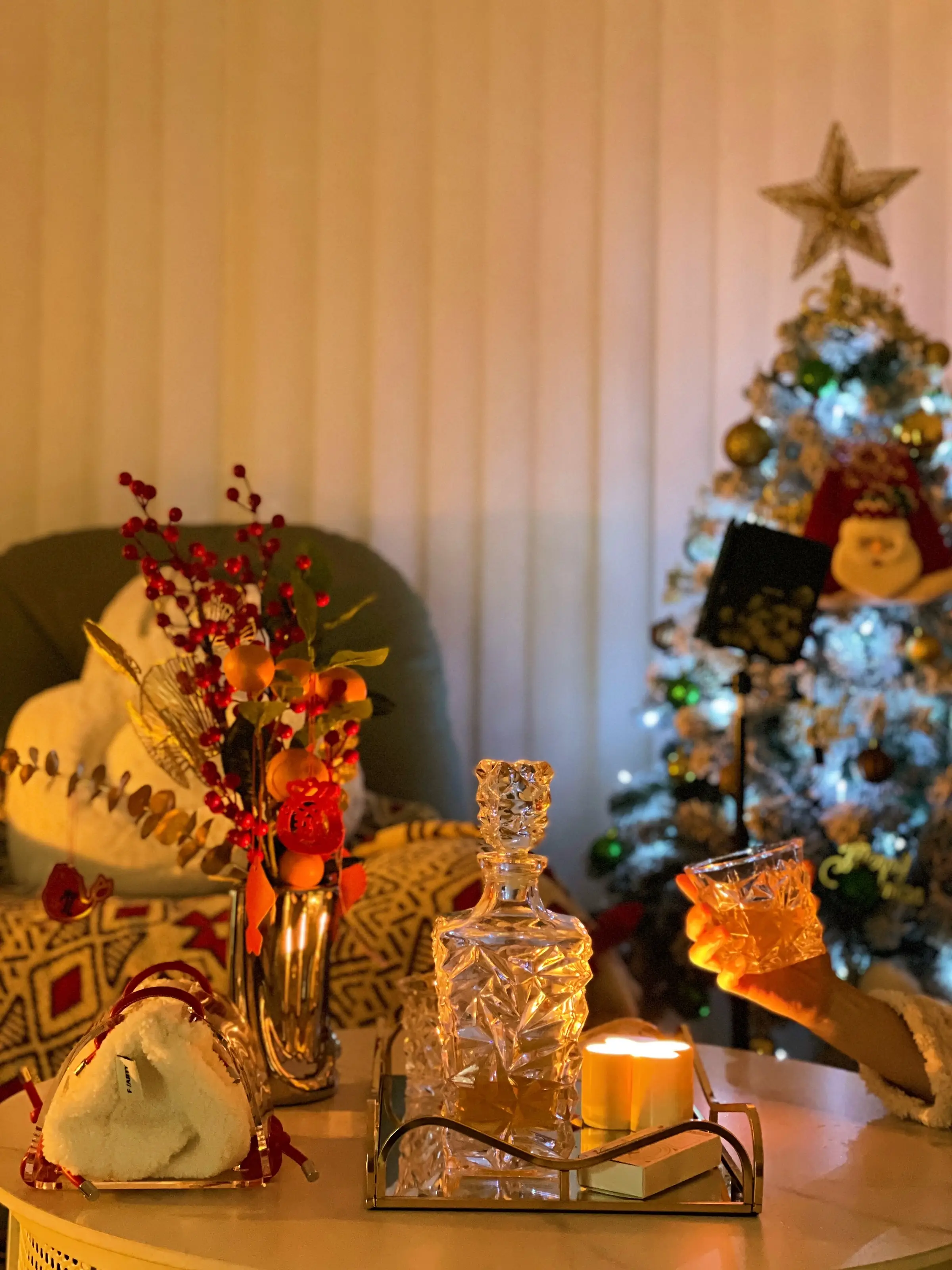 缓解焦虑方法｜宅在年味满满的家看剧微醺图片_5