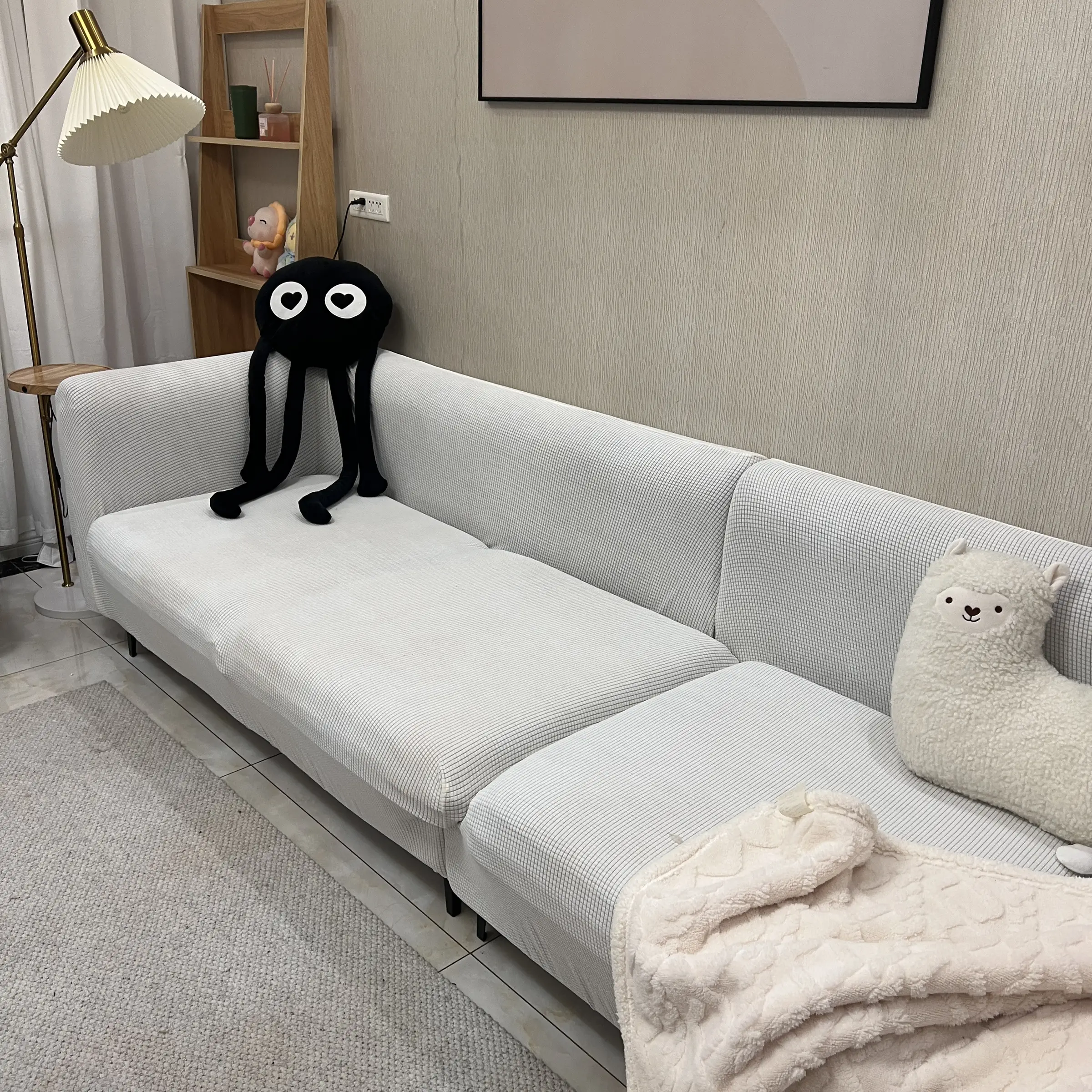 沙发被猫抓不用换 套上沙发巾像新的一样图片_2