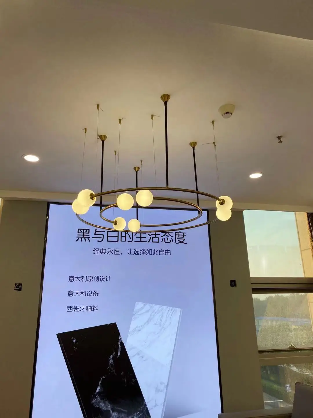 展厅装修好了图片_0