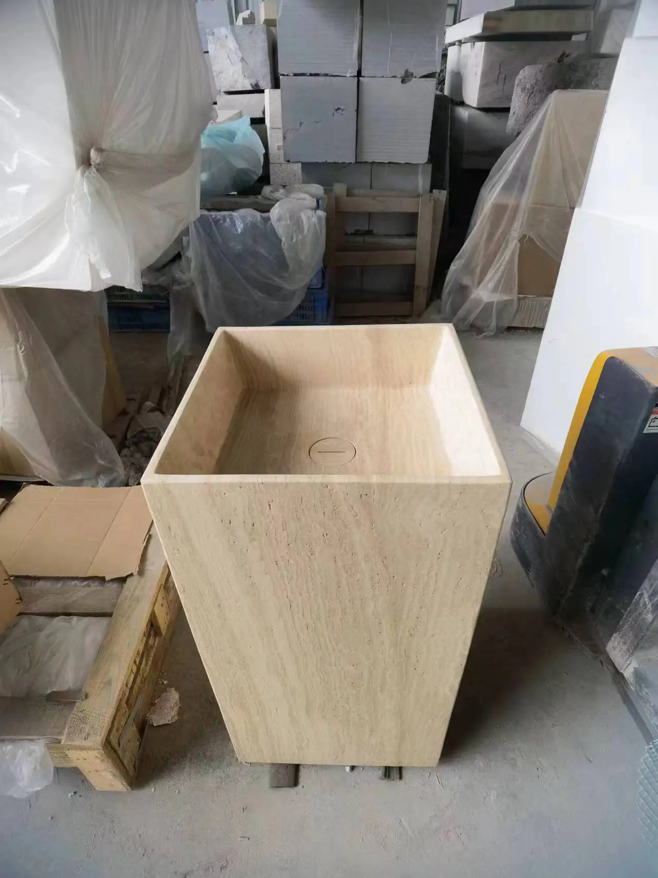 米白洞天然大理石一体立柱盆。图片_2