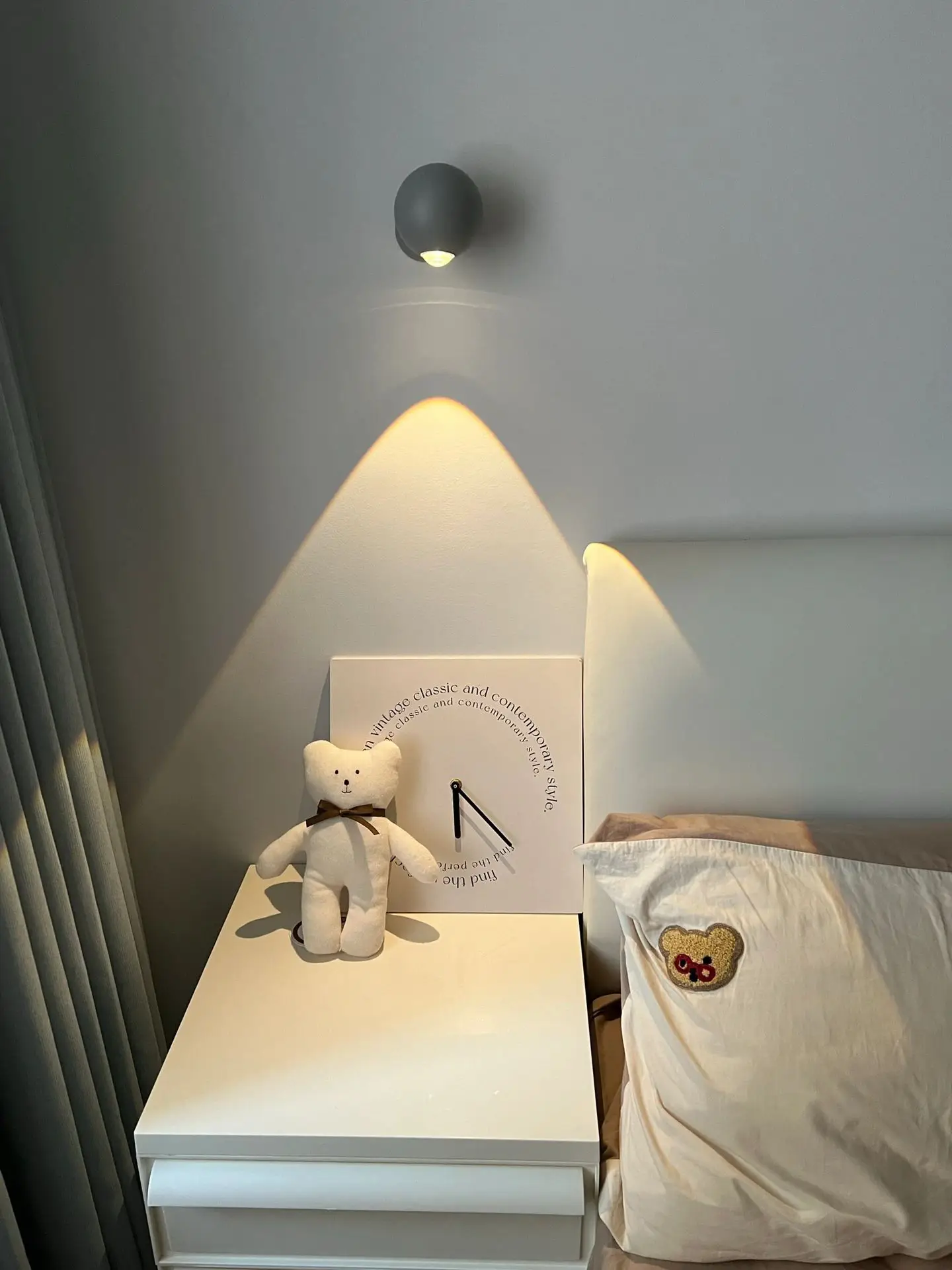 感谢大数据 这个床头免布线壁灯我很满意图片_0