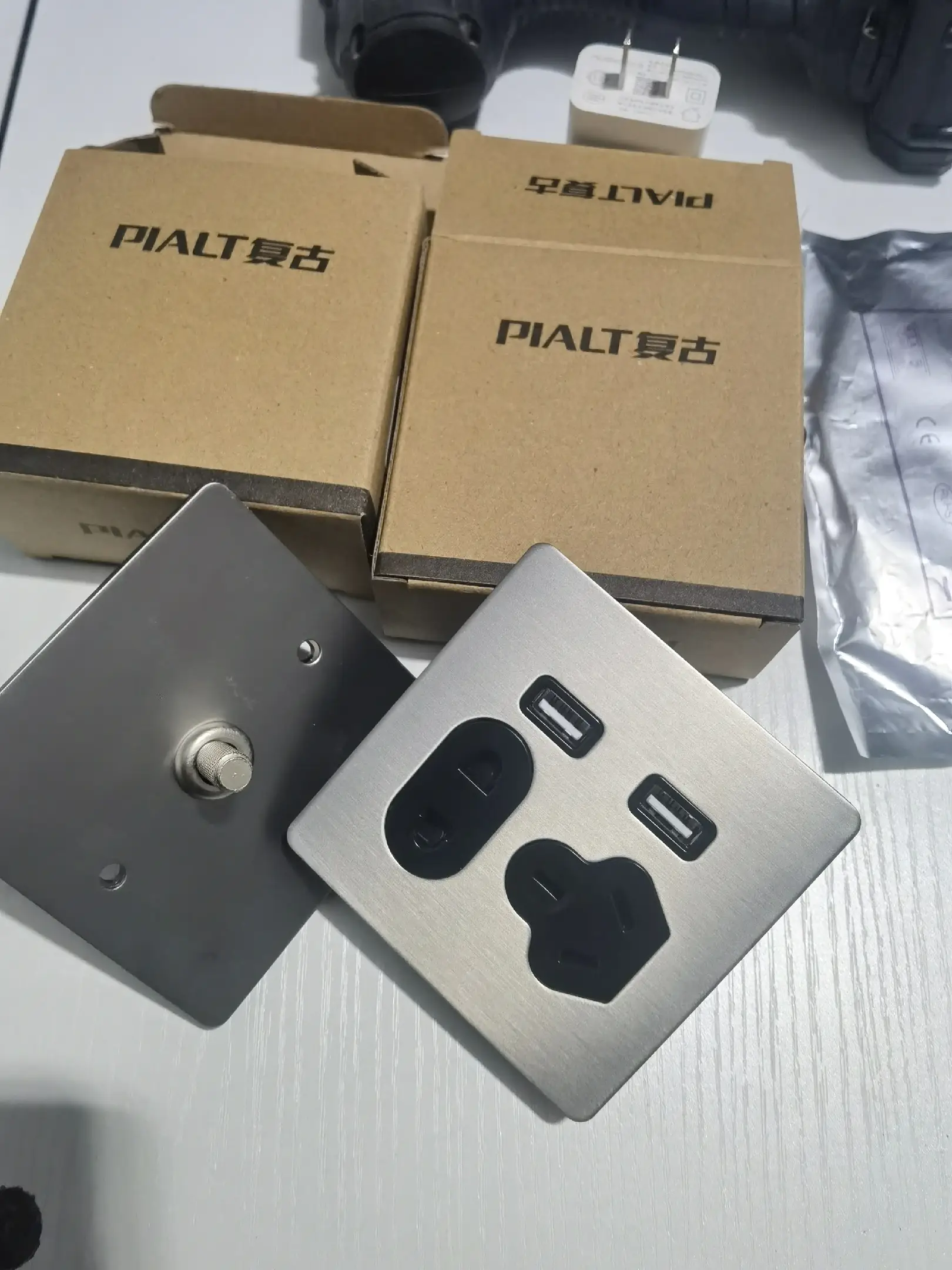 出租屋卧室自制复古风改造图片_6