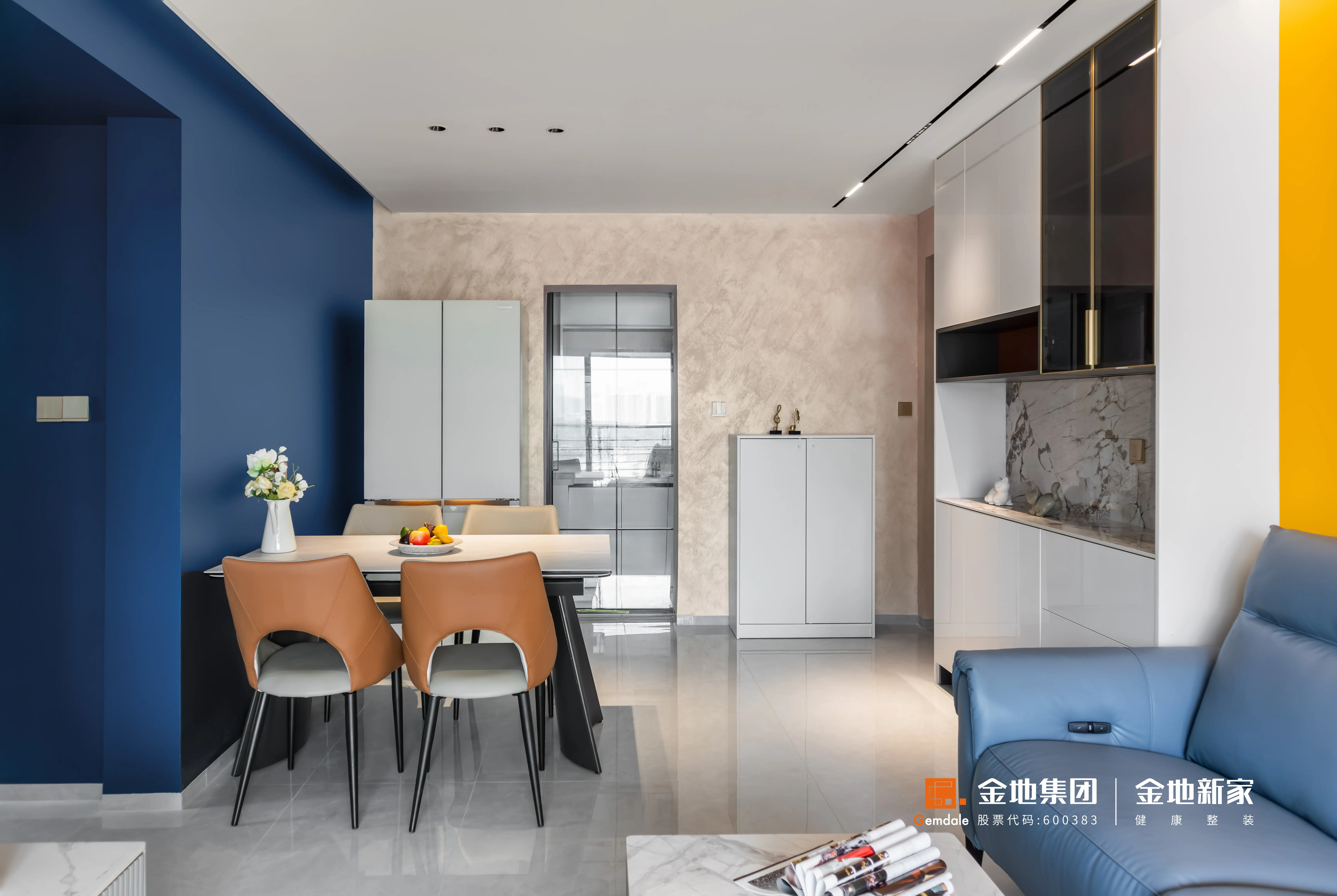 80m²极简混搭风两房，打造舒适独居生活图片_2
