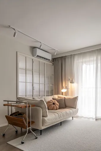 自由式客厅+日式四分离，治愈系的二人一猫