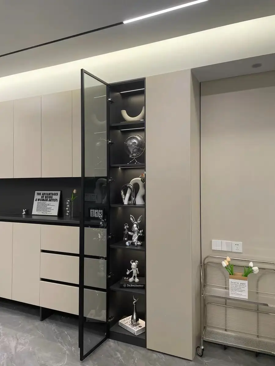 高级感满满的餐边柜图片_3