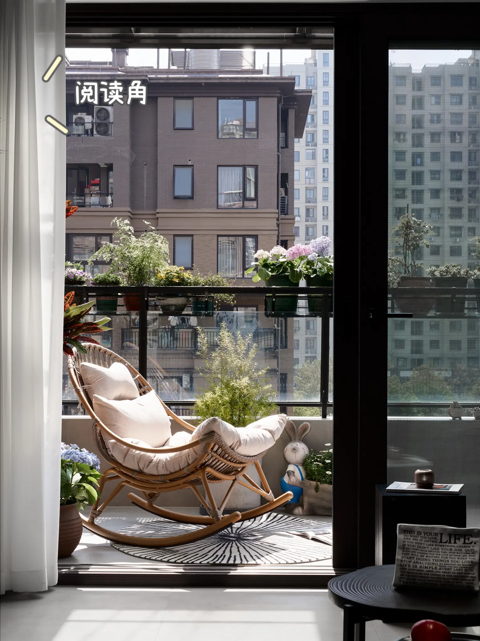 阳台这样设计，家里直接多出一间房图片_4