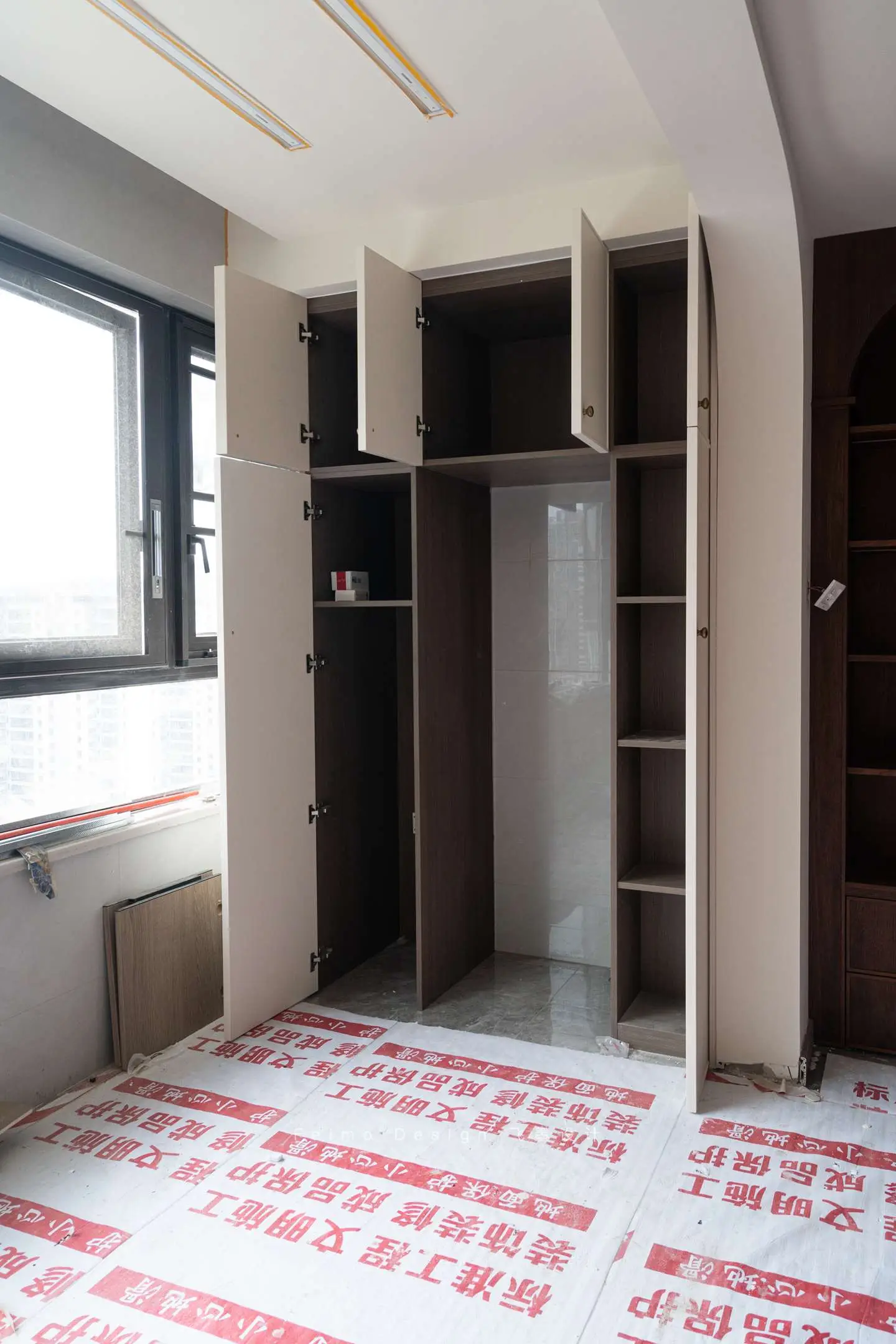 龙湖光年木作结束，全屋定制储物空间充足图片_2