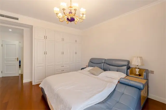 门套和房门的颜色搭配图片_0