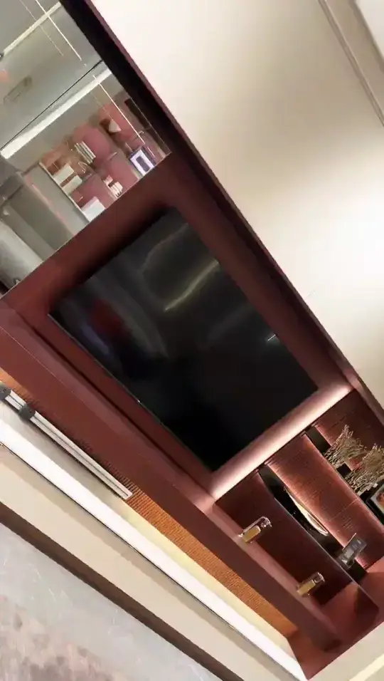 让你的客厅与众不同：独特电视柜设计
